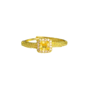 Adjustable 18k gold plated ring with yellow square zirconia and braided band texture