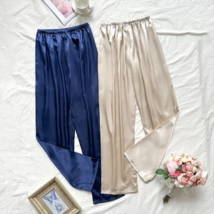 Pantalon de pyjama satiné pour femme coupe large en bleu marine et doré champagne