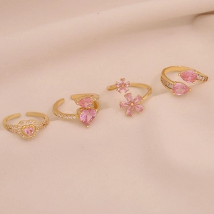 Bagues dorées ajustables avec zircons roses en forme de cœur et de fleur