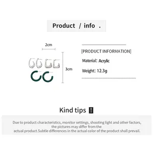 Detailed sizing chart for geometric acrylic earrings showing dimensions 2cm by 3cm