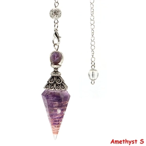 Kegelförmiger Amethyst-Pendelanhänger aus Harz mit goldener Spirale und Metallkette