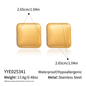 Detailed size chart for large 18K gold plated stainless steel square stud earrings