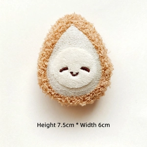 Plush avocado brooch with embroidery detail and size 7.5x6cm for DIY accessories