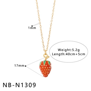 Detail view of 17mm strawberry pendant on 40cm golden chain with sizing specifications