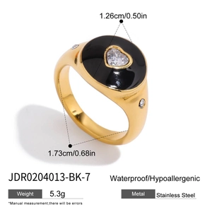 Detail view of 18K gold plated stainless steel heart ring with black enamel and zircon