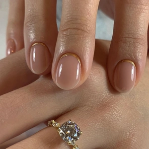 French Style Press On Nails Short Squoval Nude Pink Gold Edge Glossy Artificial False Nail Tips For Women Daily Manicure