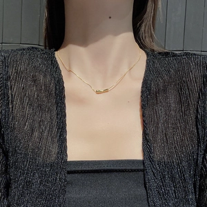 Minimalist 925 sterling silver pea pod pendant necklace for women on snake bone chain