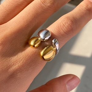 Modern minimalist 18k gold and silver two-tone layered stainless steel ring for women