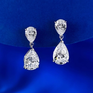 Elegant S925 sterling silver pear-cut teardrop earrings with high-carbon diamonds