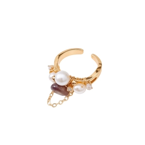 Vintage 18k gold plated open ring featuring white pearls and purple gemstone