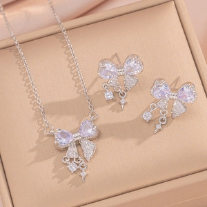 Sparkling silver bow jewelry set with zircon necklace and earrings in a gift box