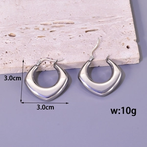 Polished stainless steel hollow crescent hoop earrings in silver, 3.0cm geometric design