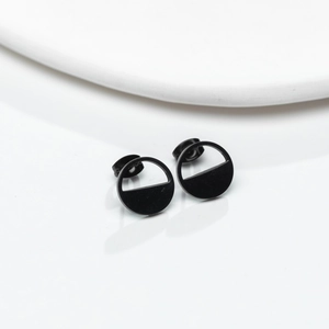 Detailed view of minimalist 18k gold plated stainless steel geometric black stud earrings