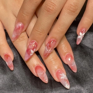 Press On Nägel Lang Mandelform Rot Rosa Marmor Farbverlauf Weiß Blume Blatt Goldfolie Muster Elegante Abnehmbare Falsche Nägel