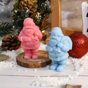 Weihnachts-Wichtel Silikonform für Kerzen mit Weihnachtsmann, Geschenksack und Bartdetails