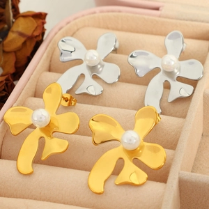 Boucles D'oreilles Pétales De Fleurs Irrégulières Pour Femmes Acier Inoxydable Avec Fausse Künstliche Perle Design Rétro Abstrait