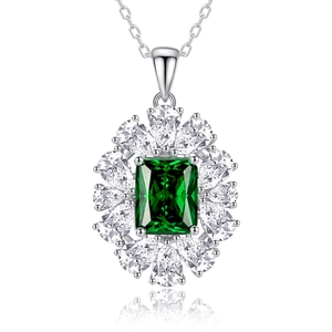 Sparkling S925 silver necklace with emerald cut green zircon and pear halo pendant