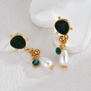 Minimalist gold teardrop earrings with green gemstones and white pearl drops