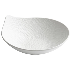 White ceramic leaf-shaped salad bowl with natural textured veins on a pure background