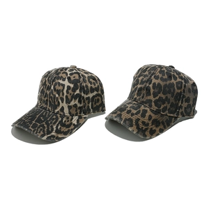 Fashionable leopard print baseball caps for women with trendy brown animal patterns