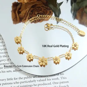 Elegante bracciale a margherita placcato oro 18K con chiusura a moschettone e riflesso
