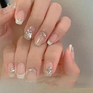 Unghie Finte Fatte A Mano Francese Rosa Nude Punte Bianche Strass Quadrate Tonde Riutilizzabili Per Donne