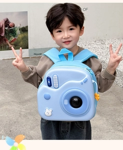 Zaino rigido blu per bambini a forma di fotocamera con dettaglio coniglietto e zip sicura