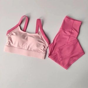 Damen Yoga-Set zweiteilig in Rosa mit Racerback-BH und High-Waist-Leggings