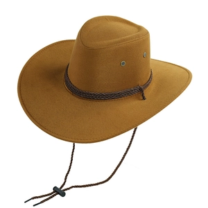 Classico cappello da cowboy western in finta pelle scamosciata color cammello con cordino