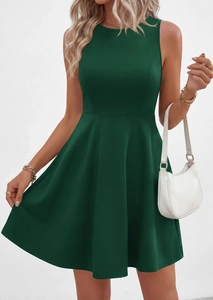 Detail of dark green sleeveless A-line dress with waist-slimming texture and premium fabric