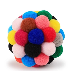 Balle colorée en peluche pour chat avec fibres élastiques pour le jeu interactif