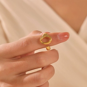 Minimalist gold plated stainless steel oval open ring for women with adjustable design