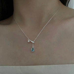 S925 Sterling silver blue teardrop necklace for women with minimalist pendant design