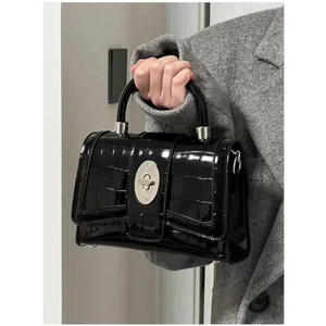 Women Glossy Patent PU Leather Crossbody Bag Crocodile Texture Handbag With Metal Lock Chain Strap Retro Small Square Bag