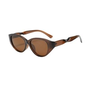 Bruine oversized zonnebril met trendy spiraalvormige pootjes en UV-beschermende glazen