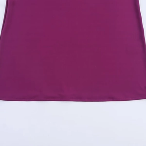 Robe longue dos nu d'été pour femme violette avec détails plissés et ourlet tricoté