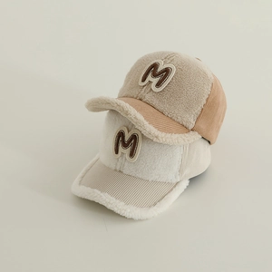 Kids warm lamb wool baseball caps with M letter embroidery and corduroy brim