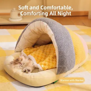 Lit grotte pour chat en peluche semi-fermé avec rayures colorées et doublure polaire