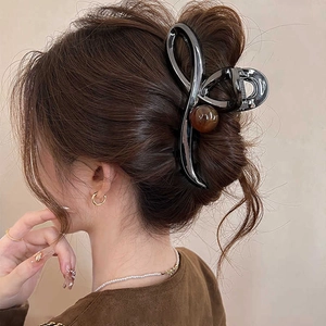 Minimalist High-End Circular Cross Silver Metal Hair Claw Clip Elegant Shark Clip For Women Daily Fashion Commute Hairpin Headwear