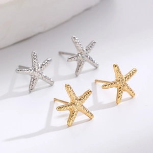 Textured starfish stud earrings in gold and silver finish, minimalist beach style