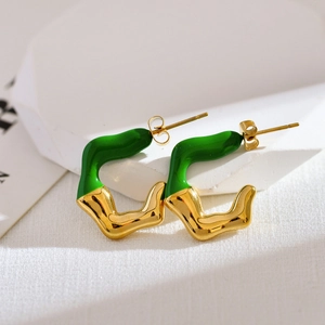 Irregular gold-plated stainless steel C-shaped hoop earrings with green enamel accent
