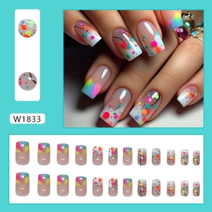 Unghie finte sfumate arcobaleno con pois colorati e finitura lucida, set da 24