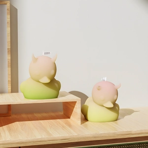 Handgemaakte duivelseend harsvormen met hoorns, creatieve DIY-decoratieset met kleurverloop