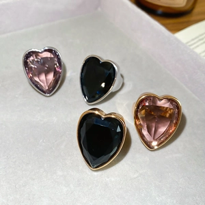 Elegant four-piece heart-shaped zircon open ring set in gold and silver finish