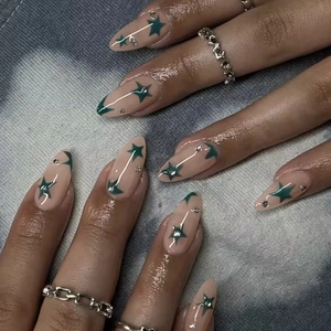Faux Ongles Press On À Motif D'Étoiles Forme Amande Avec Strass Rose Nude Brillant Style Sweet Cool Pour Femmes