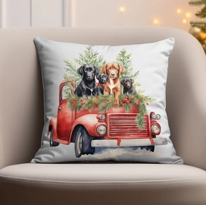 Détail d'illustration aquarelle de camion rouge et chiens sur la housse de coussin