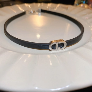Dark style faux leather choker necklace with interlocking silver metal buckle for women