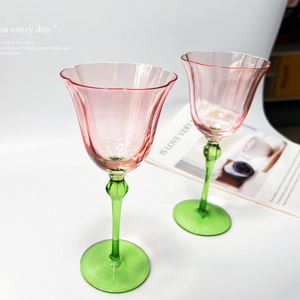 Vintage Tulip Flower Shape Wine Glass Pink Crystal Goblet With Green Stem Elegant Hand Blown Decorative Drinkware