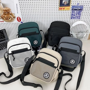 Lightweight Nylon Crossbody Bag Multi-Pocket Small Square Streetwear Shoulder Bag Casual Unisex Messenger Bag