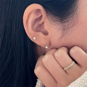 Elegant 925 silver gold heart pearl earrings and textured ring set for women